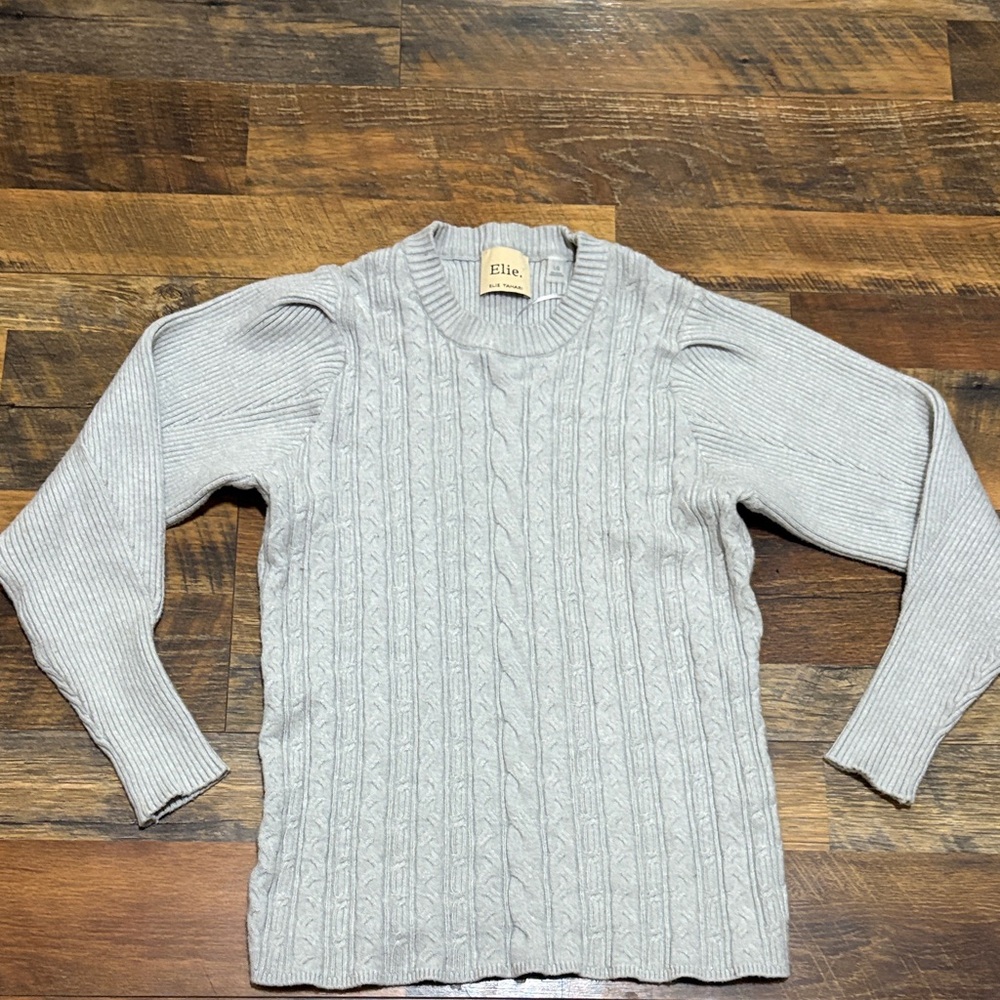 Elie Tahari Light Gray Cable Knit Sweater